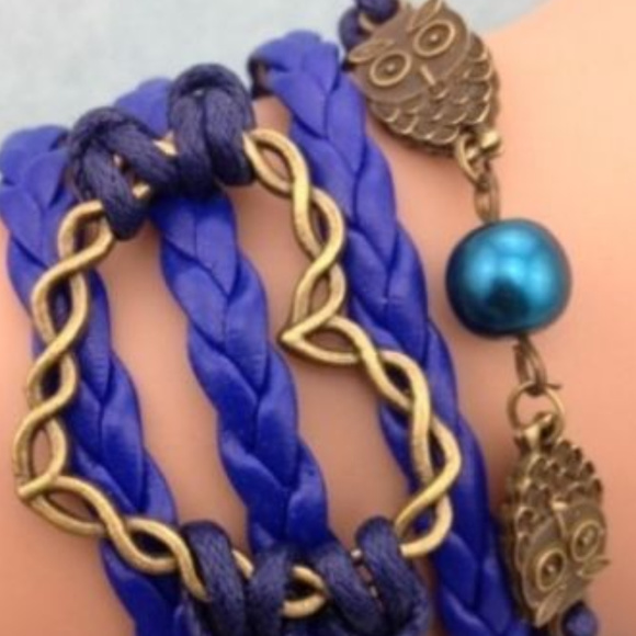 multi strand bracelet with multiple charms  ...blues - Picture 4 of 4